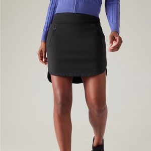 Athleta Fairway Golf Skort, black size small